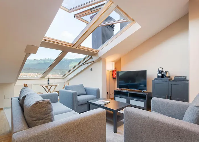 Calle Mayor 23 * Llanes