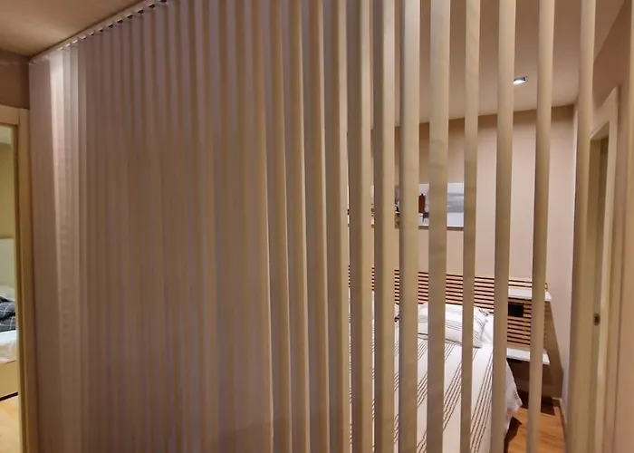 Calle Mayor 23 * Llanes